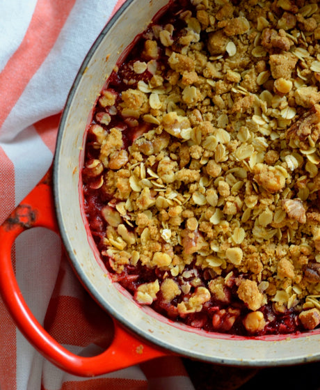 Apple Berry Crumble with the Le Creuset French Oven