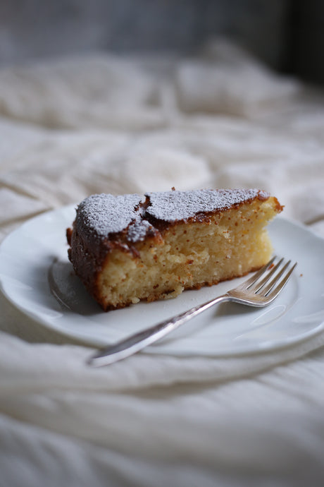 Lemon Yoghurt Cake ft. Tala Performance Springform Cake Pan Test