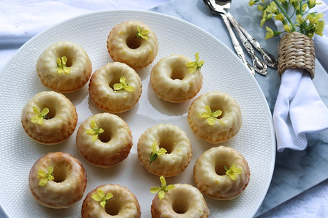 Lemon Drizzle Mini Bundt Cakes