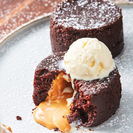 Peanut Butter Molten Cakes in the Instant Pot