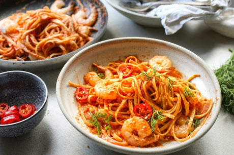 15 Minute Garlic and Chilli Prawn Linguine