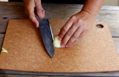 4 Essential Knife Skills Everyone Should Know