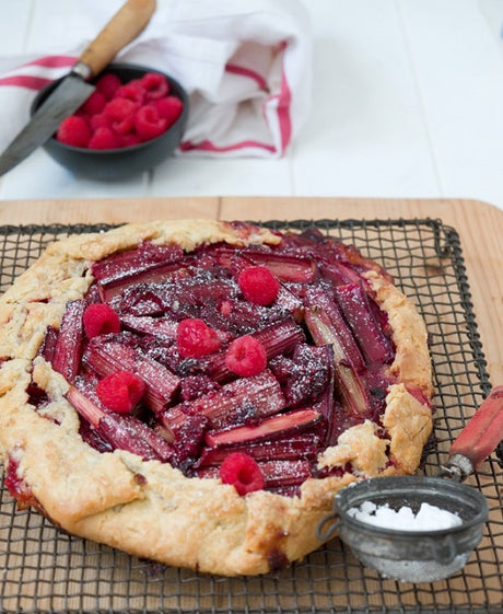 A Little Sweet and a Little Tangy with the Le Creuset Baking Tray