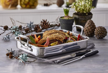 How to Select the Perfect Roasting Pan