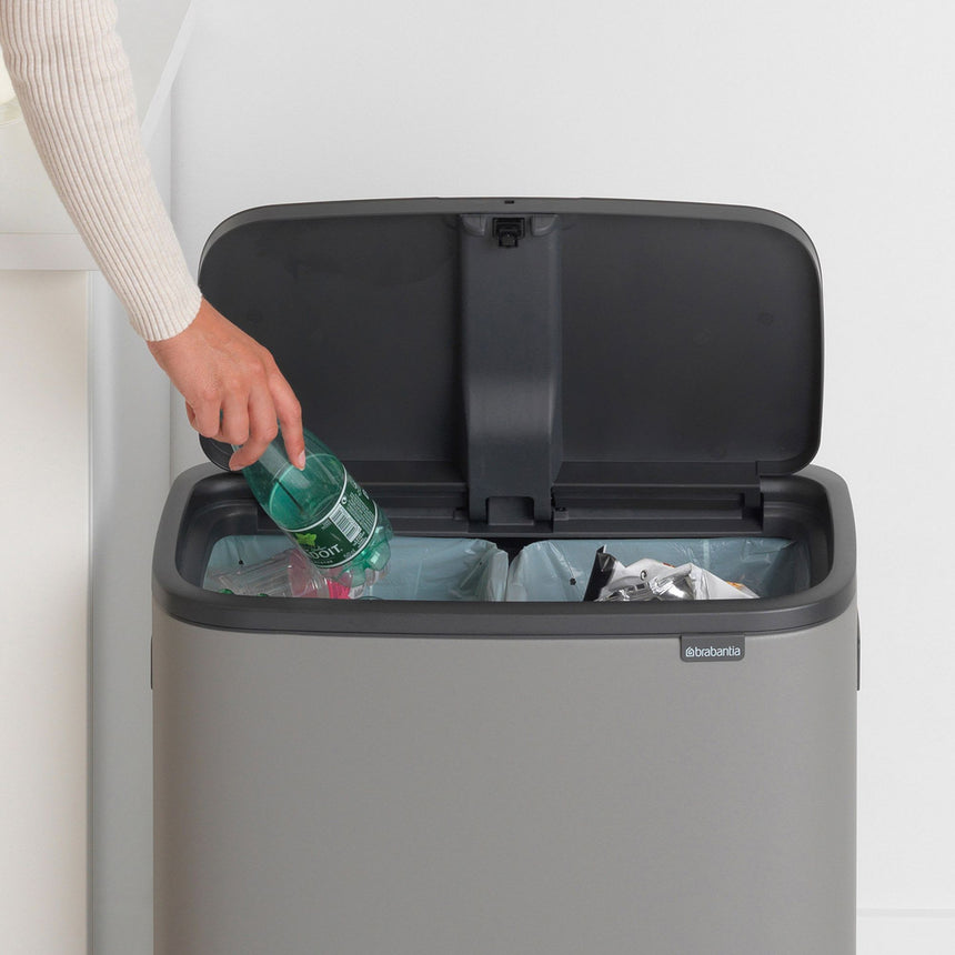 Brabantia BO Touch Bin 2 x 30L Mineral Concrete Grey - Image 02