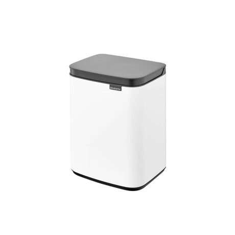 Brabantia BO Waste Bin 4 Litre in White - Image 01