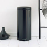 Brabantia NewICON Pedal Bin 30L MATTE in Black - Image 03