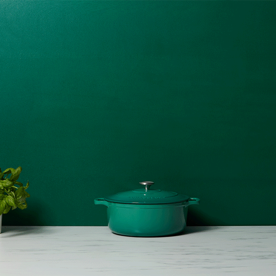 Chasseur Enamelled Cast Iron 28cm Frypan Emerald Green - Image 02