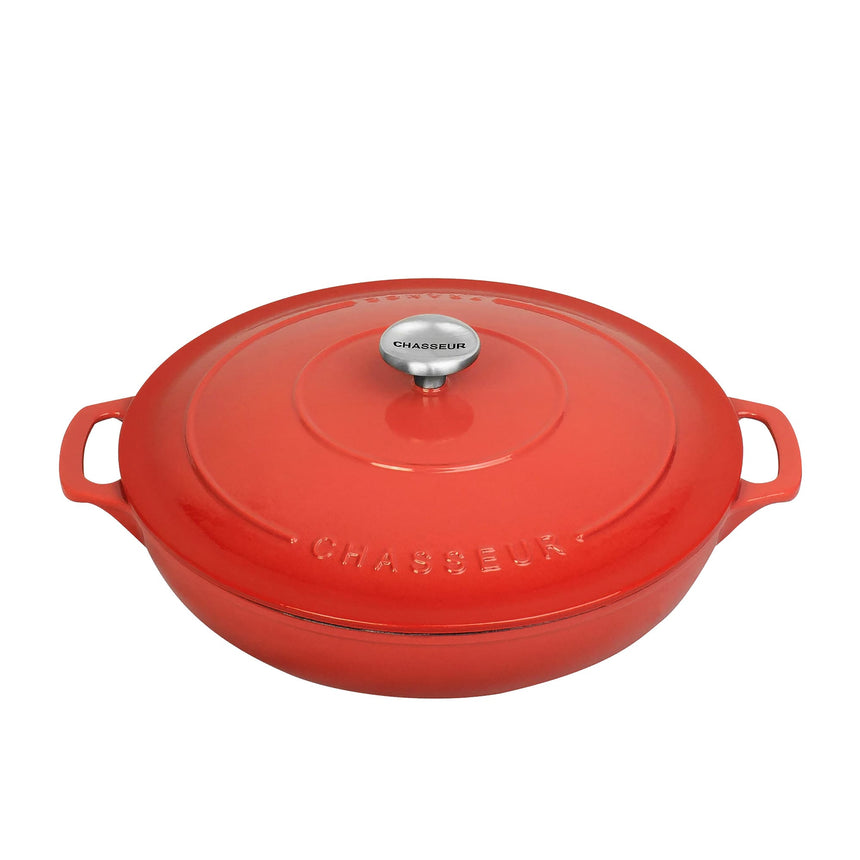 Chasseur Round Casserole 30cm 2.5 litre Chilli in Red - Image 01