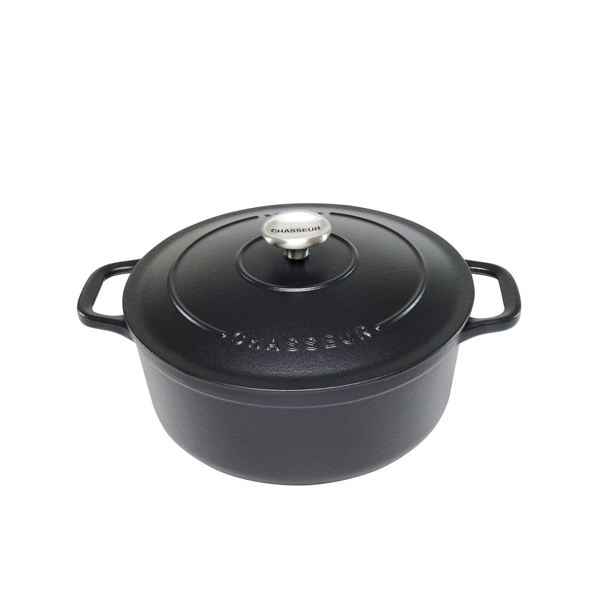 Chasseur Round French Oven 20cm 2.5 litre Matte in Black - Image 01