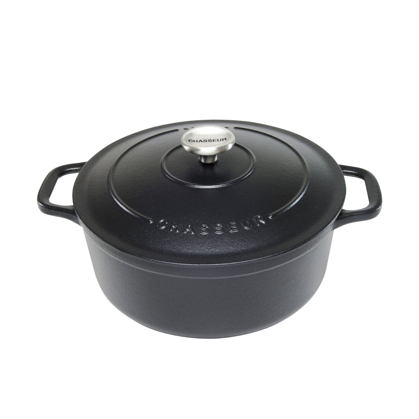 Chasseur Round French Oven 28cm 6.1 Litre Matte in Black - Image 01