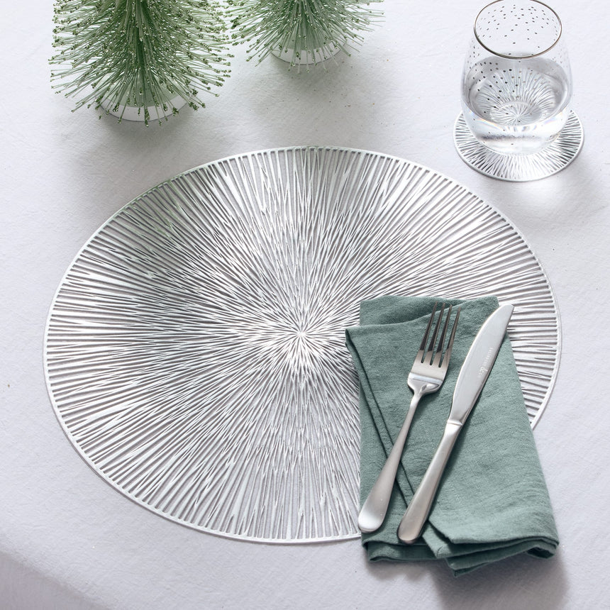 Salisbury & Co Round Placemat 38cm Silver - Image 02