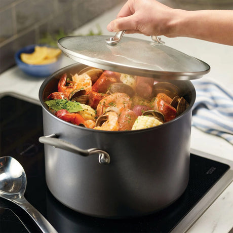 Circulon ScratchDefense Non Stick Covered Stockpot 24cm - 7.6 Litre - Image 02