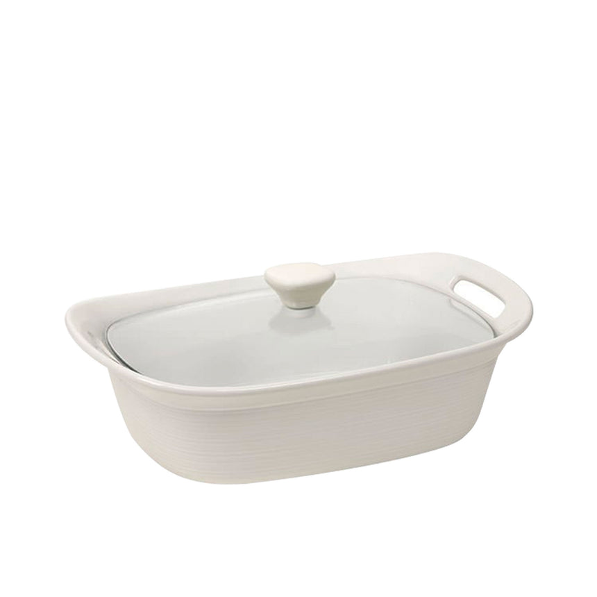 Corningware Etch in White Oval Casserole 2.35 Litre - Image 01