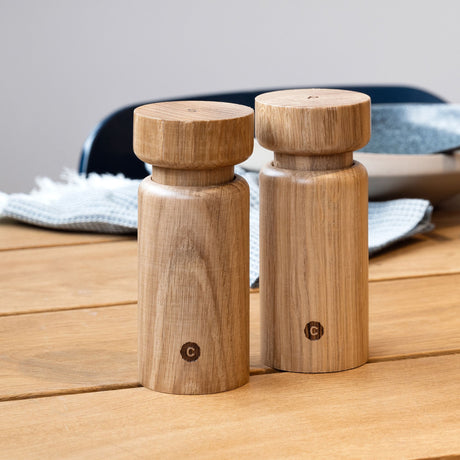 CrushGrind Helsinki Salt and Pepper Mill Set Oak - Image 02