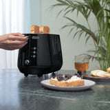 DeLonghi Eclettica CTY2003BK 2 Slice Toaster Bold Black - Image 04