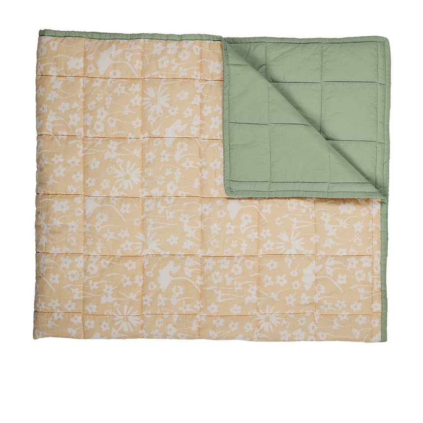 Ecology Solaris Quilted Throw - Image 03