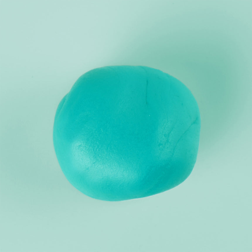 Fondtastic Premium Fondant Tiffany in Blue 1kg - Image 02