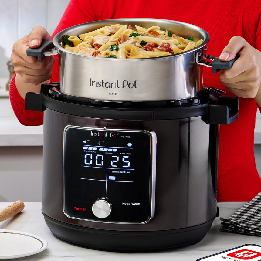 Instant Pot Pro Plus Multi Cooker with WiFi 5.7L - Image 06