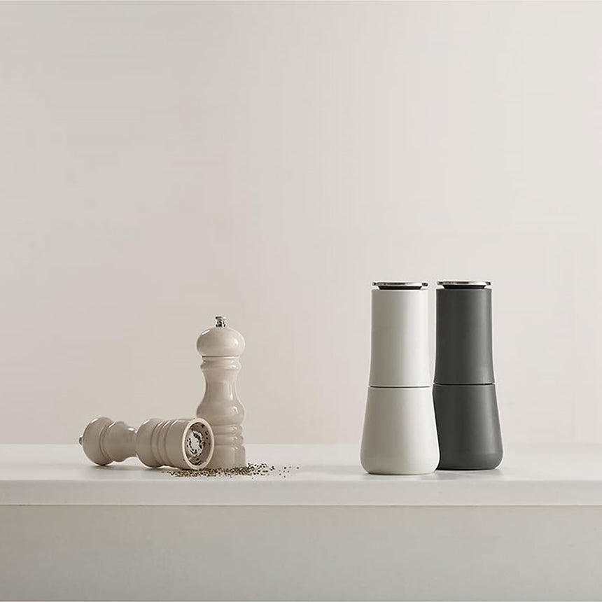 Joseph Joseph Milltop No-Spill Salt and Pepper Set Grey - Image 04