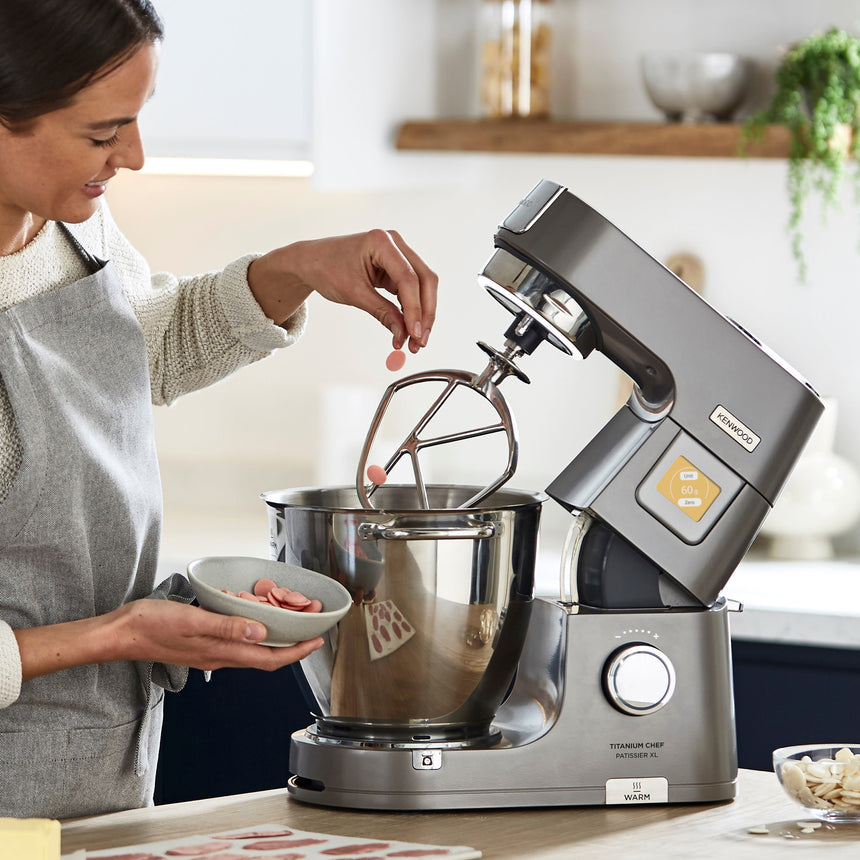 Kenwood Titanium Chef KWL90004SI Patissier Stand Mixer Silver - Image 05