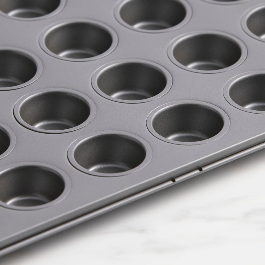 Kitchen Pro Bakewell Mini Muffin Pan 24 Cup - Image 04