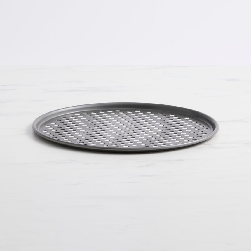 Kitchen Pro Bakewell Pizza Crisper Tray 32cm - Image 03