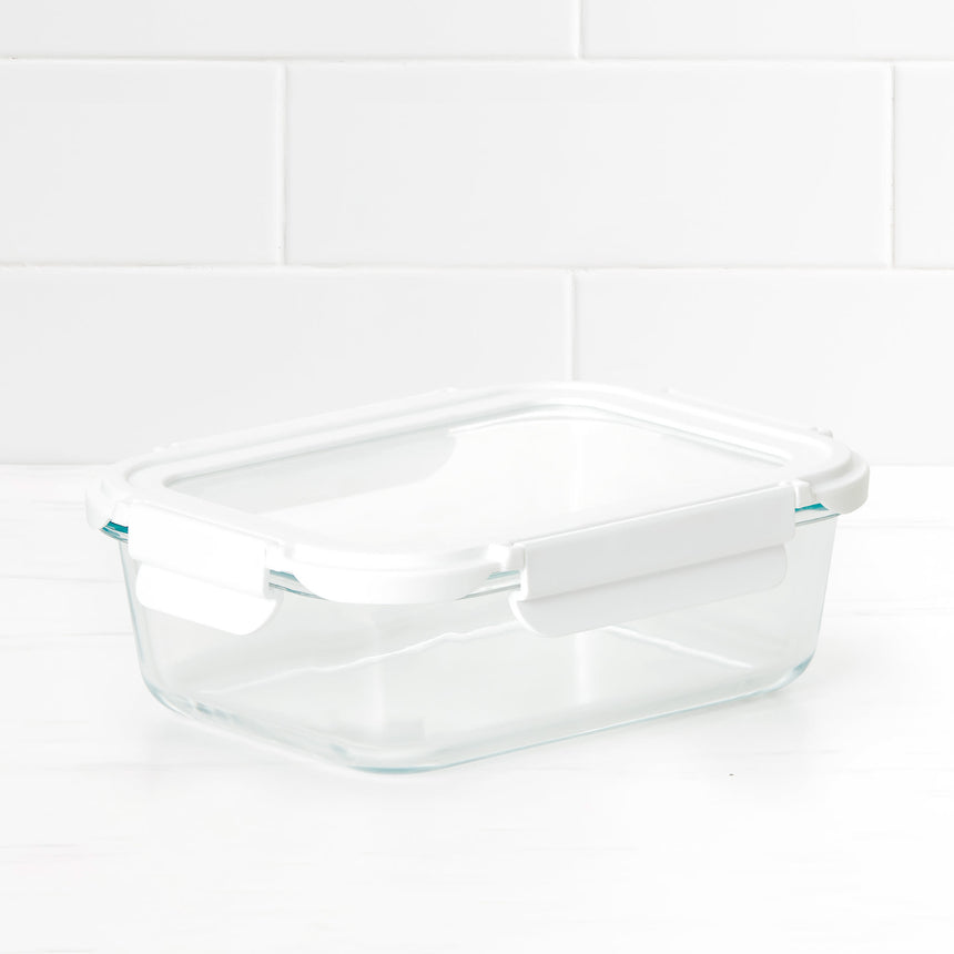 Kitchen Pro VersaLock Rectangular Glass Container 1 Litre in White - Image 02