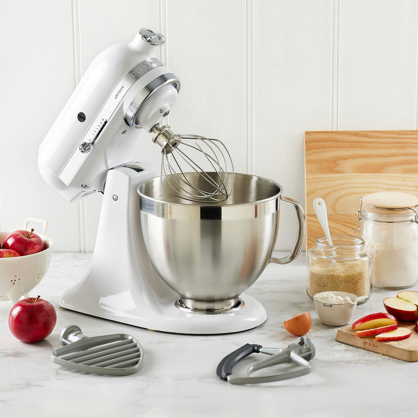 Kitchenaid Artisan KSM195 Stand Mixer in White - Image 03