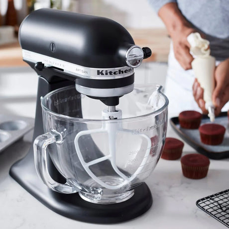 KitchenAid Glass Bowl with Silicone Lid for Tilt-Head Stand Mixer 4.7L - Image 02