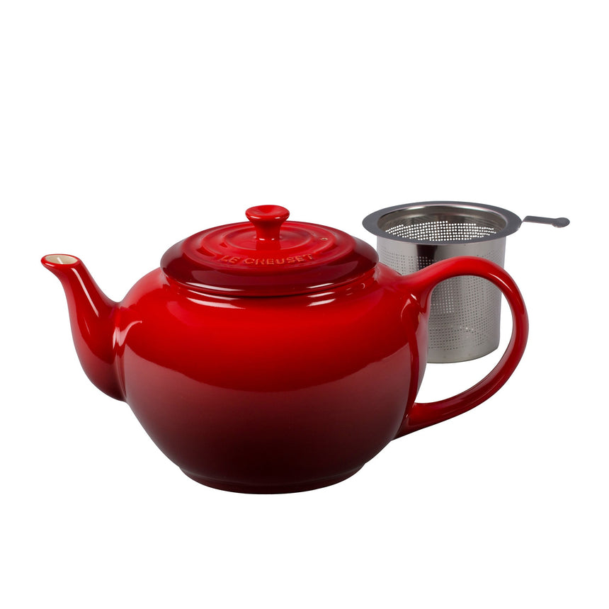 Le Creuset Teapot with Stainless Steel Infuser Cerise - Image 01