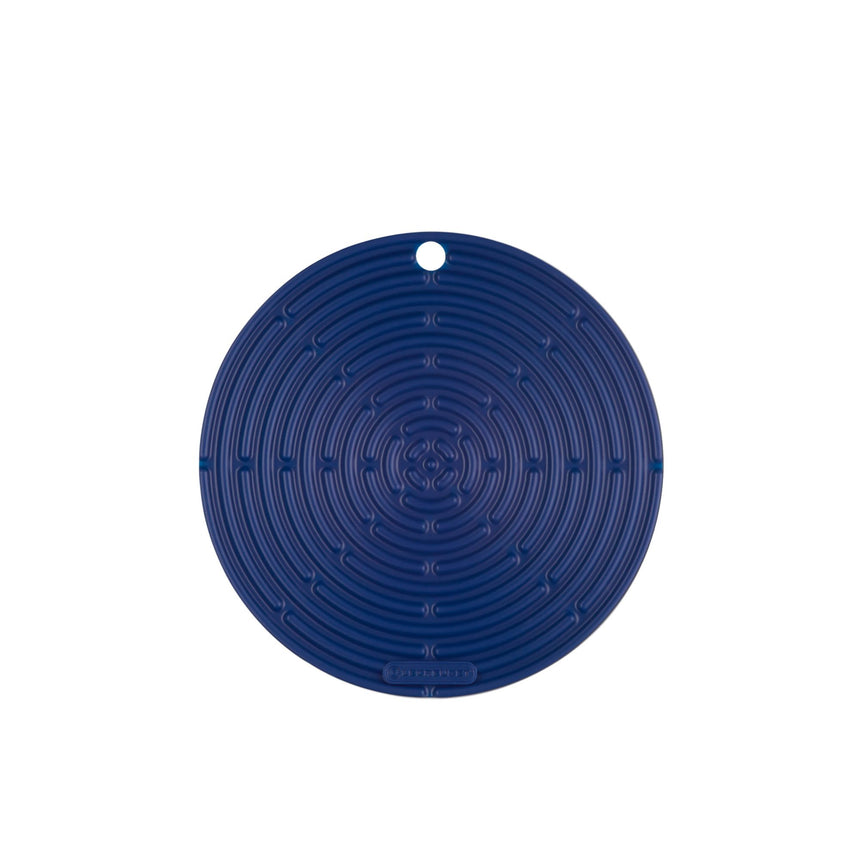 Le Creuset Silicone Round Cool Tool 20cm Azure in Blue - Image 01