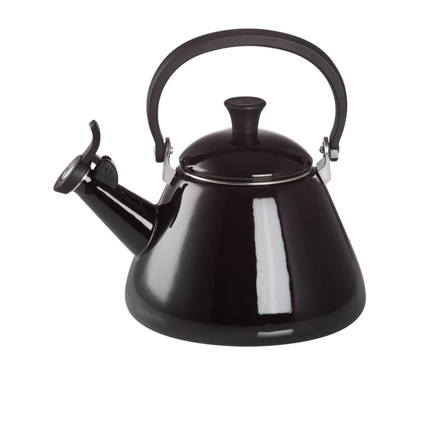 Le Creuset Kone Kettle 1.6L Black Onyx - Image 01