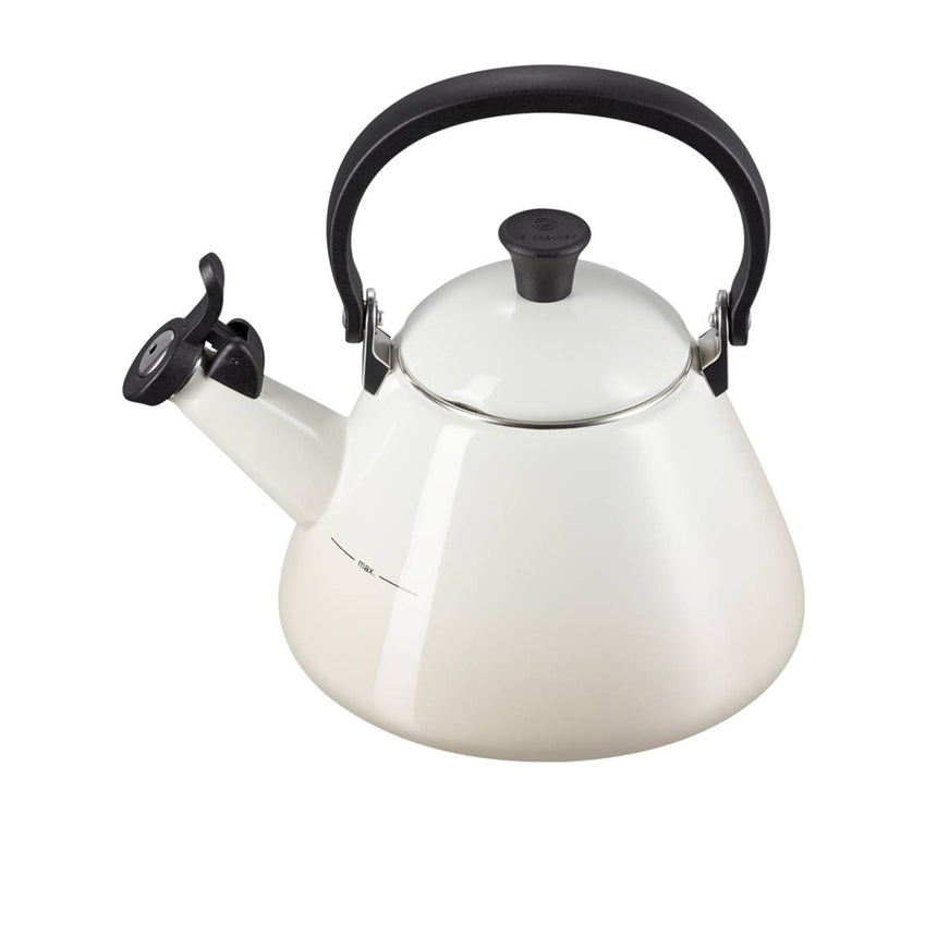 Le Creuset Kone Kettle 1.6 Litre Meringue - Image 05