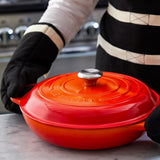 Le Creuset Oven Mitt in Black - Image 03