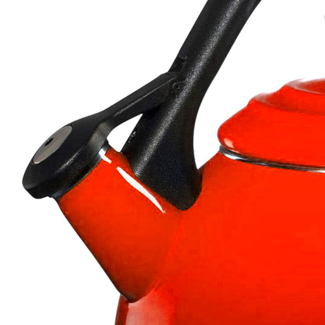 Le Creuset Peruh Stovetop Kettle Cerise 1.6 Litre - Image 02