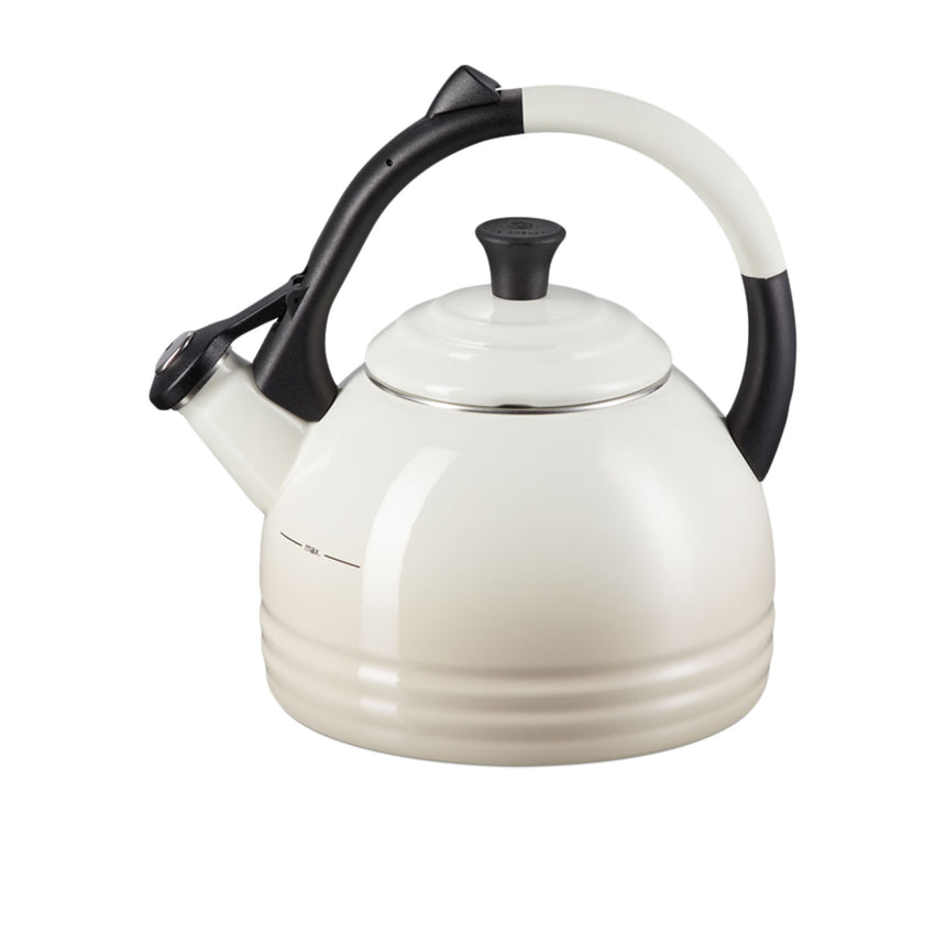 Le Creuset Peruh Kettle 1.6 Litre Meringue - Image 01