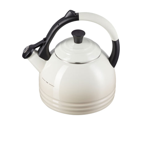 Le Creuset Peruh Kettle 1.6 Litre Meringue - Image 02