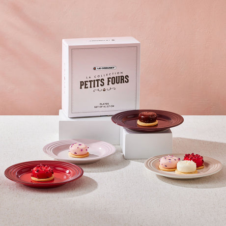 Le Creuset Petit Fours Appetizer Plate Set of 4 - Image 02