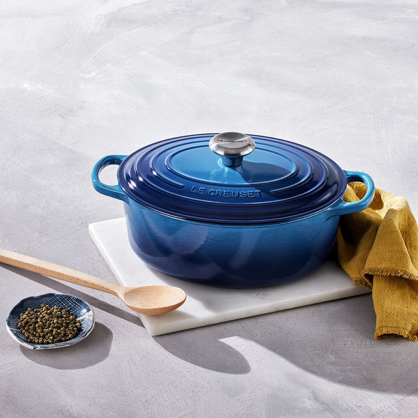 Le Creuset Signature Cast Iron Oval Casserole 27cm Azure in Blue - Image 02