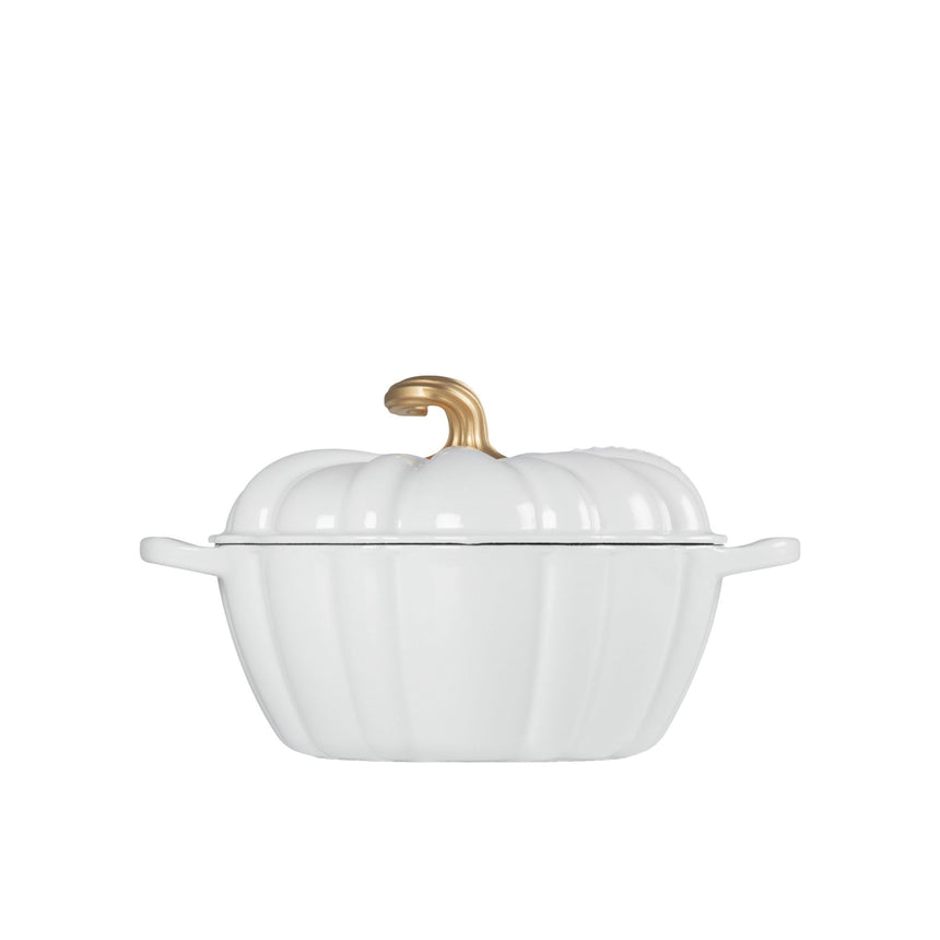 Le Creuset Signature Cast Iron Pumpkin Casserole 24cm - 3.7L White - Image 05