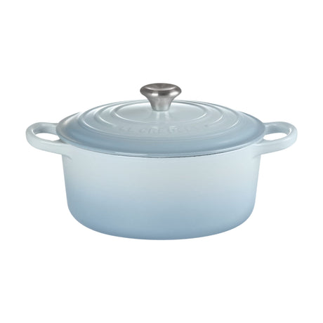 Le Creuset Signature Cast Iron Round French Oven 28cm 6.7L Coastal in Blue - Image 02