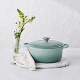 Le Creuset Signature Cast Iron Round Casserole 20cm - 2.4 litre Sage - Image 04