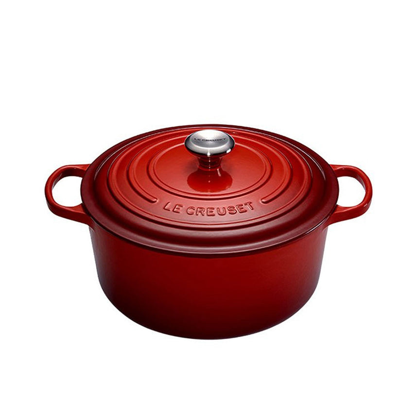 Le Creuset Signature Cast Iron Round French Oven 24cm 4.2 Litre Cerise in Red - Image 01