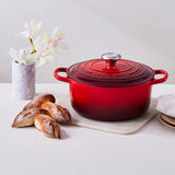 Le Creuset Signature Cast Iron Round French Oven 24cm 4.2 Litre Cerise in Red - Image 04