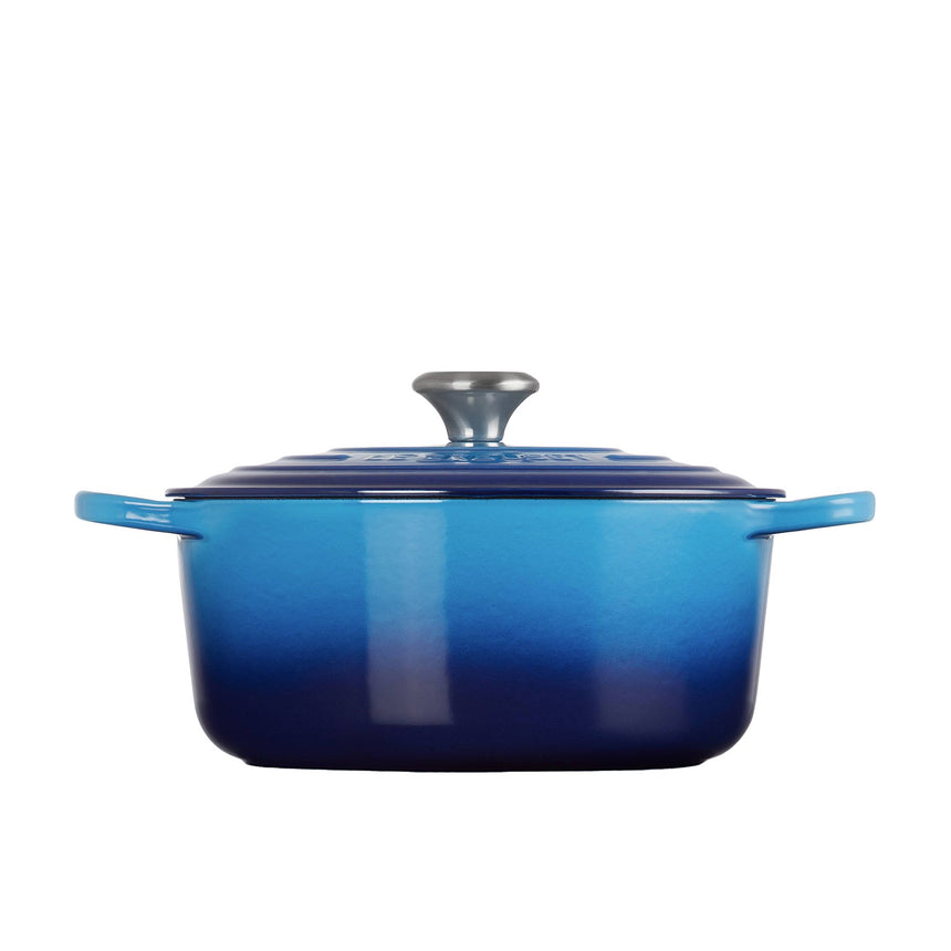 Le Creuset Signature Cast Iron Round Casserole 28cm Azure in Blue - Image 06