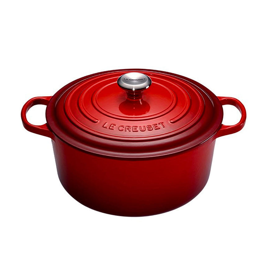 Le Creuset Signature Cast Iron Round French Oven 28cm 6.7L Cerise in Red - Image 01