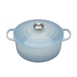 Le Creuset Signature Cast Iron Round French Oven 28cm 6.7L Coastal in Blue - Image 01