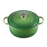 Le Creuset Signature Cast Iron Round Casserole 28cm Bamboo Green - Image 01