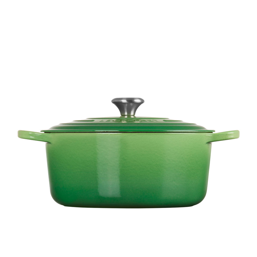 Le Creuset Signature Cast Iron Round Casserole 28cm Bamboo Green - Image 05